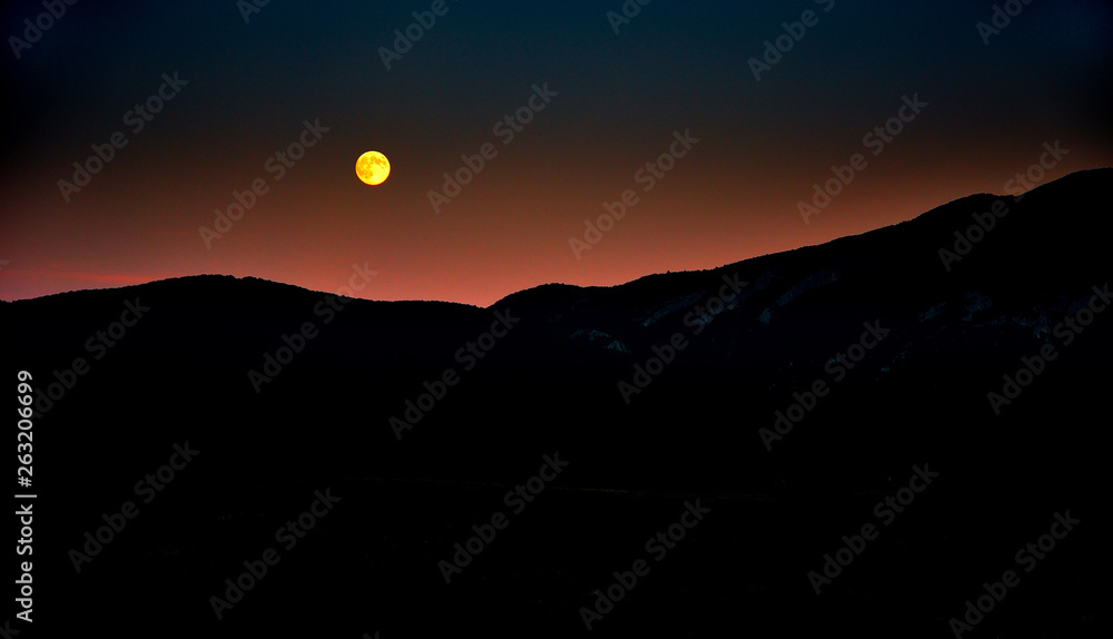 The rising of the moon The rising of the moon
