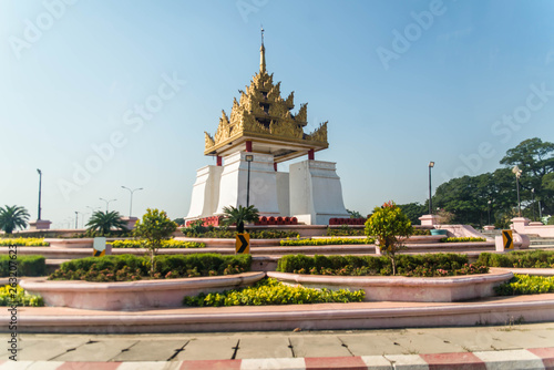 Obraz na plátně Temples in Mandalay, Myanmar.