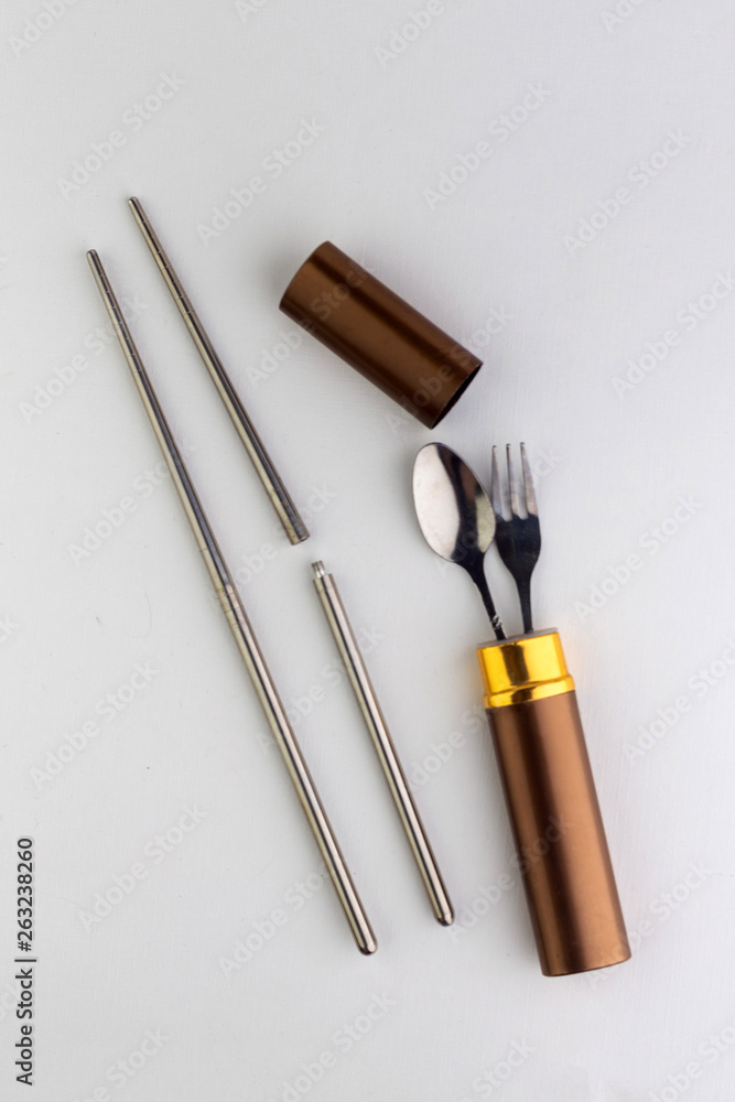 a set of dining items for camping: small spoon and fork, storage case a set of dining items for camping: small spoon and fork, storage case
