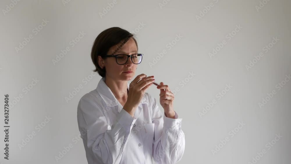 Doctor woman hold medicine capsules, pills in hand Doctor woman hold medicine capsules, pills in hand