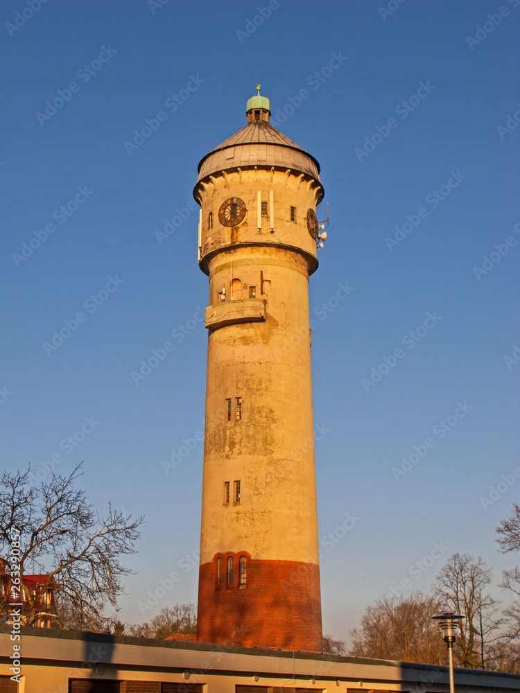 Stara wieża ciśnień. Stara wieża ciśnień.