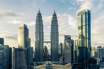 Tableau sur plexiglas Kuala Lumpur Fond urbain créatif centre de Kuala Lumpur  © Who is Danny