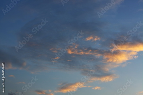 Fototapeta Naklejka Na Ścianę i Meble -  cloudy on twilight dusk sky background
