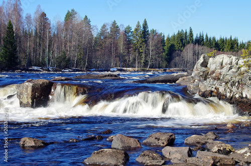 The river Västerdalälven in the Gagnef Kommun in Dalarna,Sweden © Findus27