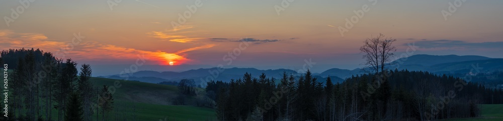 Sonnenuntergang Panorama im Schwarzwald