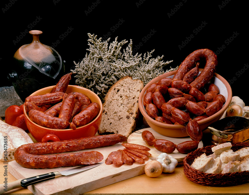  presentation of pork sausage