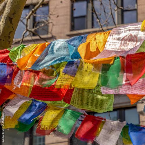  Buddhist Prayer Flags in Bogardus Garden, Tribeca, New York, USA © Jay De Winne