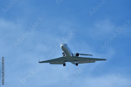 The business jet in the sky
