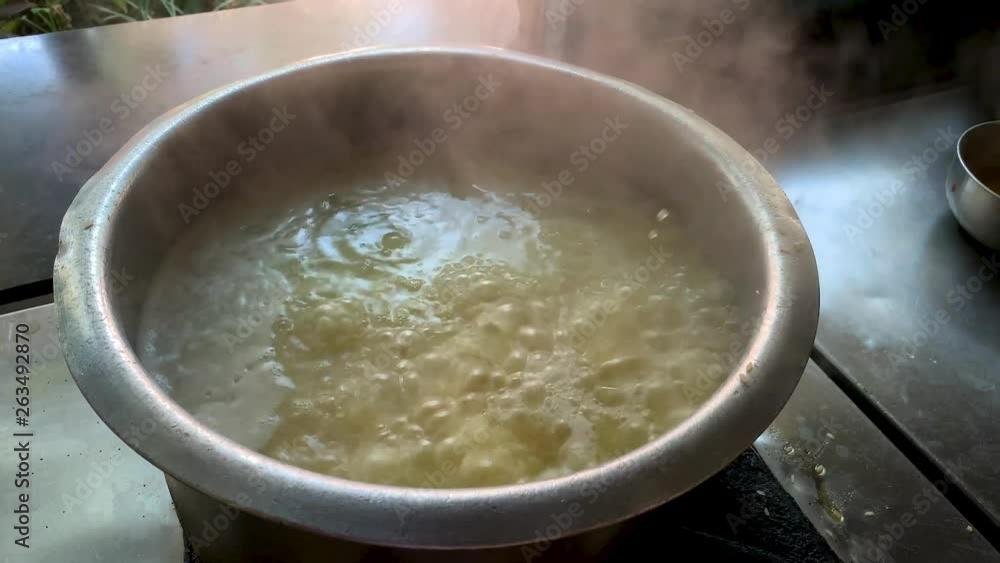 boiling food in India in restaurant, tc01 boiling food in India in restaurant, tc01