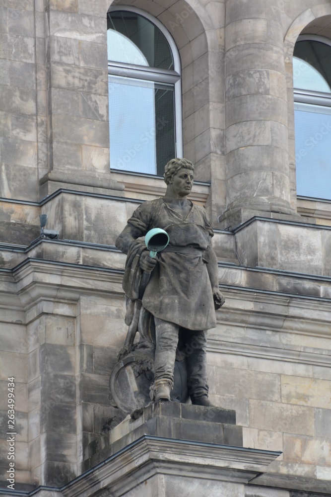 Naklejka premium Spring Photo of the famous Reichstag Building, seat of the German Parliament (Bundestag) on April 13, 2014, Berlin Mitte district, Germany