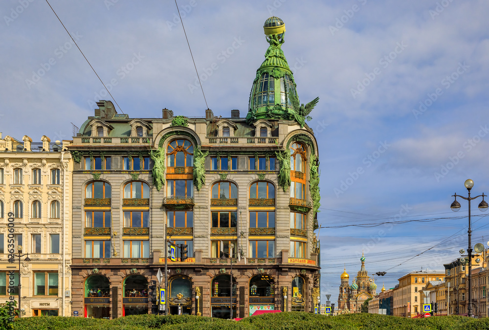Naklejka premium Ornate art deco facade of Zinger Singer company historic building or House of Books on Nevsky Prospect in Saint Petersburg, Russia