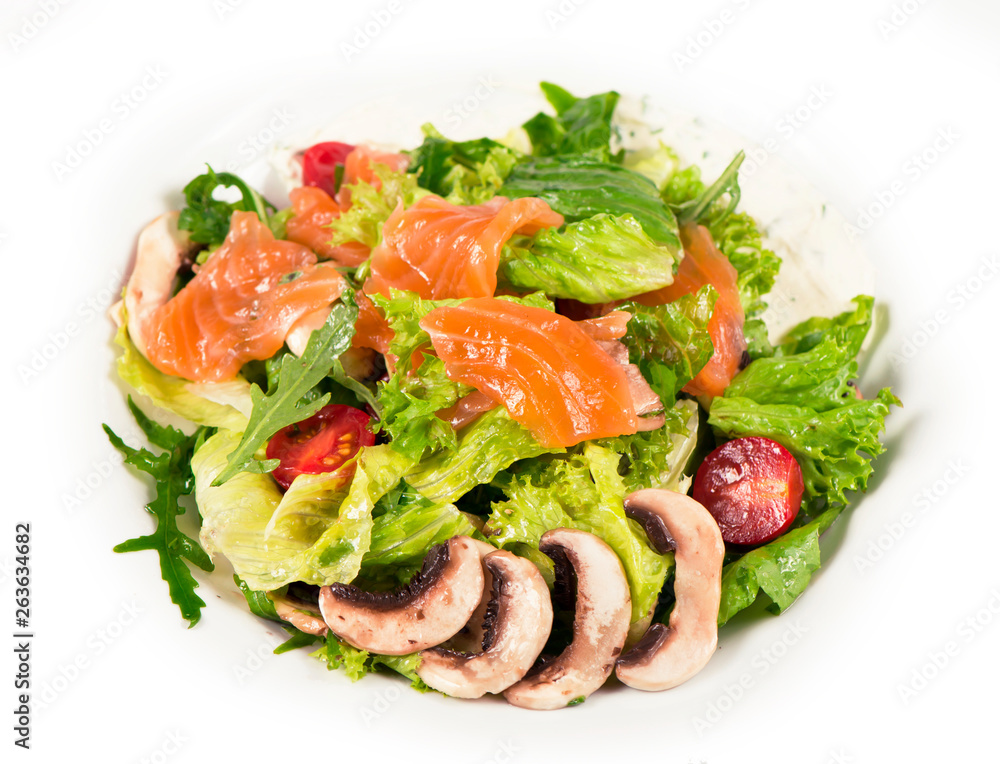 Salad with smoked salmon, mushroom and lettuce Salad with smoked salmon, mushroom and lettuce