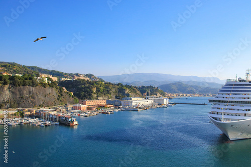 Εκτύπωση καμβά Savona (Italy) - Cityscape, Coastline, view from a cruise ship