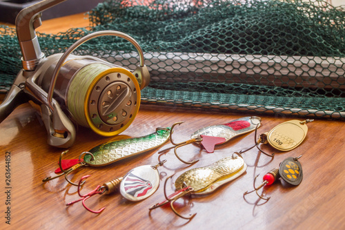 Set of accessories for fishing.