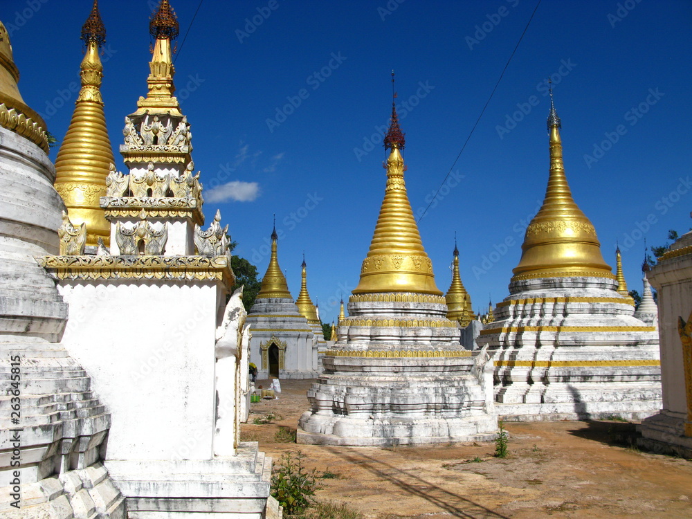 Fototapeta premium Pindaya Caves, Myanmar