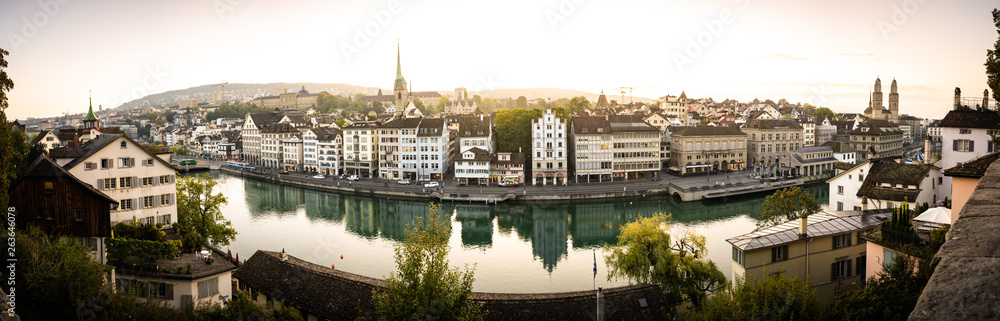 Obraz premium Stadtpanorama Zürich Schweiz