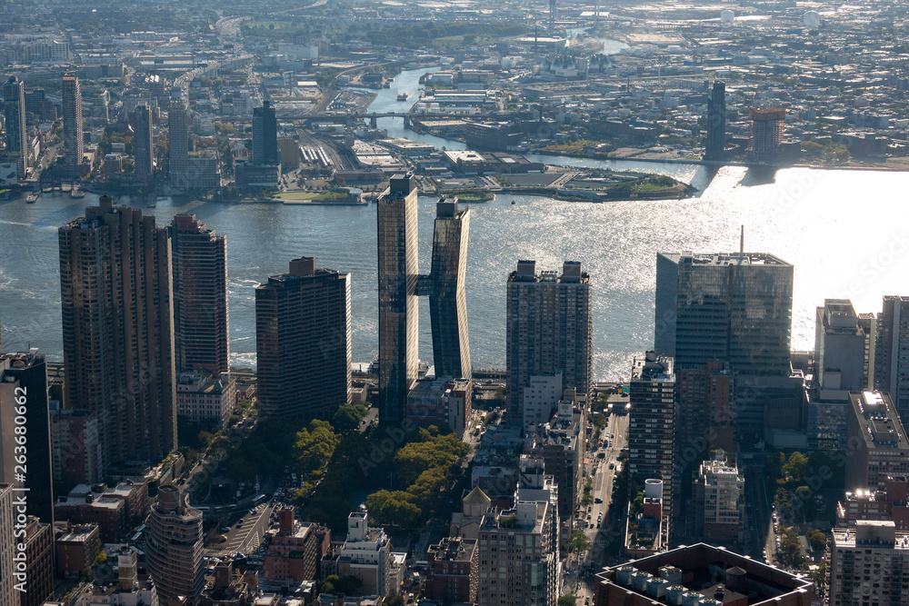 Fototapeta premium Amazing aerial panoramic view of Manhattan wit sunset
