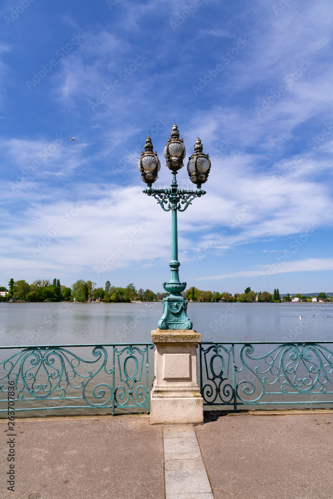 Balustrade in front of the lake