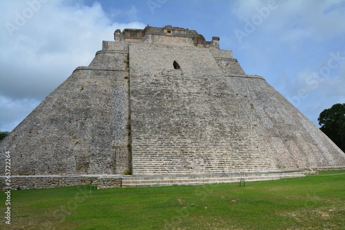 Zone Arch  ologique Uxmal Yucatan Mexique