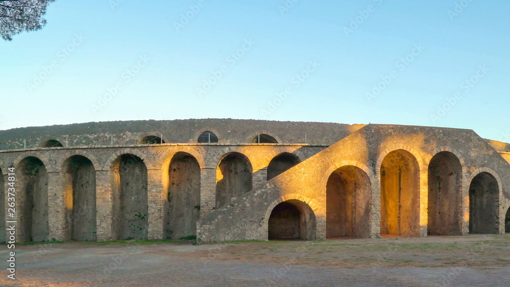17252_Archs_of_the_walls_in_Ampitheatre_of_Pompeii_Italy.jpg