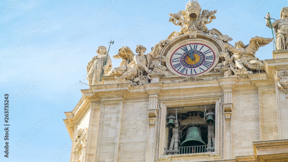 17359_The_big_wall_clock_on_the_Basilica_of_Saint_Peter_in_Vatican_Rome_Italy.jpg