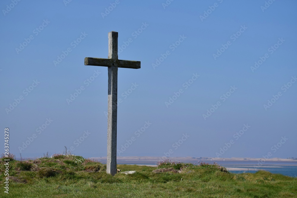 Wooden cross on St Cuthberts Island Wooden cross on St Cuthberts Island