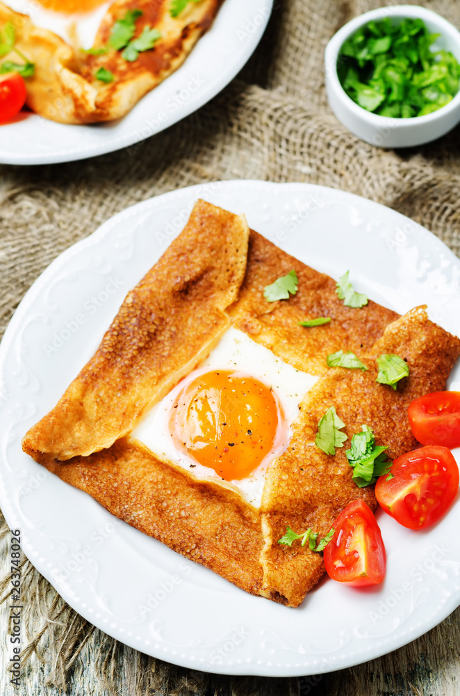 Buckwheat crepes with cheese and egg