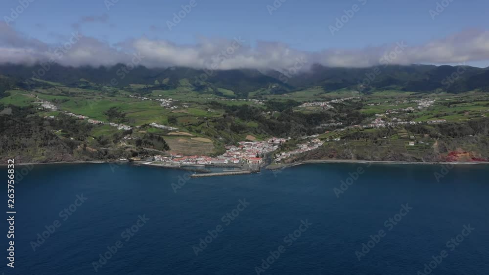 Die Azoren aus der Luft - Sao Miguel Landschaften, Strand, Küste und mehr mit DJI Mavic 2 Drohne Die Azoren aus der Luft - Sao Miguel Landschaften, Strand, Küste und mehr mit DJI Mavic 2 Drohne