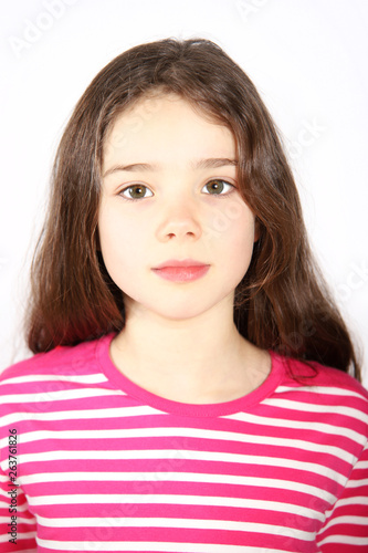 Ein achtjähriges Mädchen im Porträt