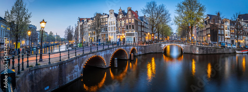 Canvas Print Night view of Leidsegracht bridge in Amsterdam, Netherlands