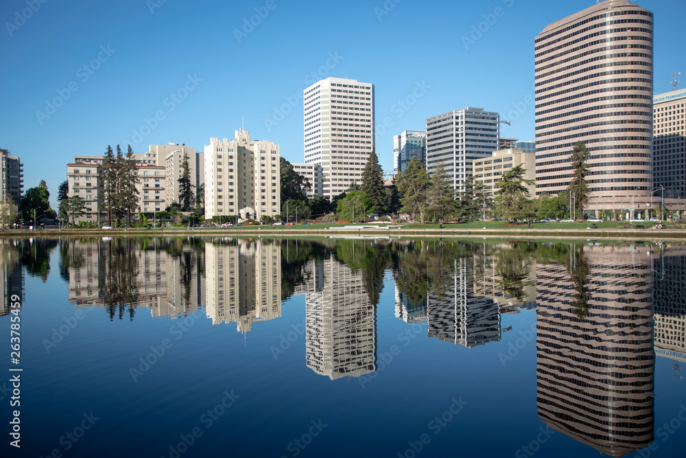 Obraz premium City Reflections