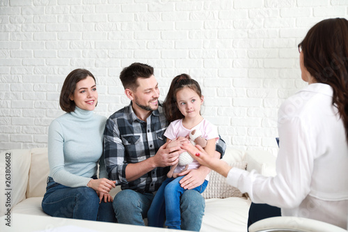 Family visiting psychologis...