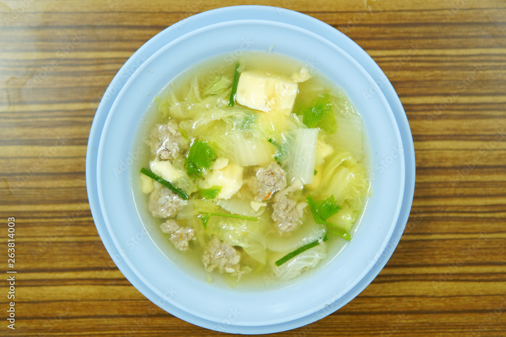 Mild soup with vegetables, Tofu and pork Mild soup with vegetables, Tofu and pork