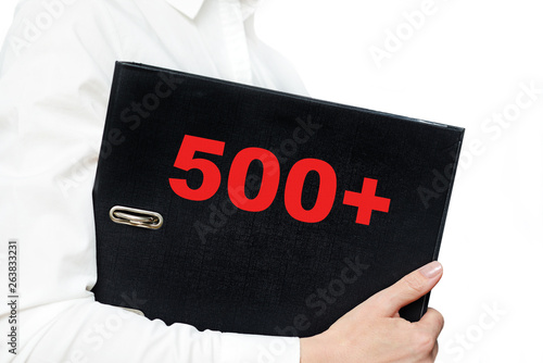 500+