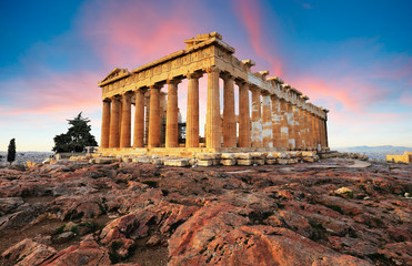 Papier peint photo Athènes Colonnes du Parthénon sous ciel grec  © TTstudio