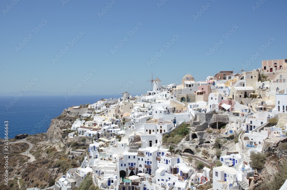Oia panoramic view – build on the hill side – Santorini