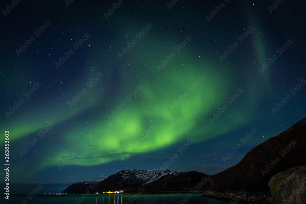 Fantastischer Nachthimmel in Norwegen