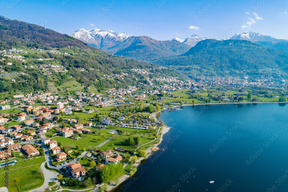 Lago di Como (IT) - Vista aerea panoramica della costa nord occidentale Lago di Como (IT) - Vista aerea panoramica della costa nord occidentale
