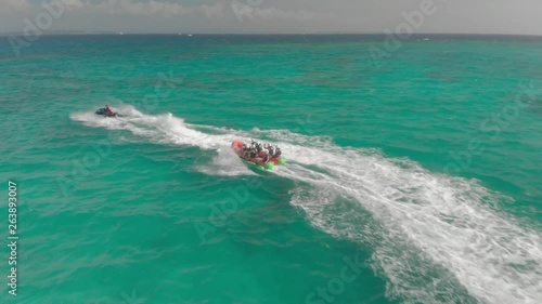 Wallpaper Mural HD-4K-Water Sports-2018 Okinawa Torontodigital.ca