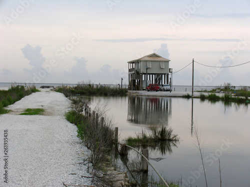 Fotografie New buildings after Hurrikan Katrina, Chef Menteur Hwy, Louisiana