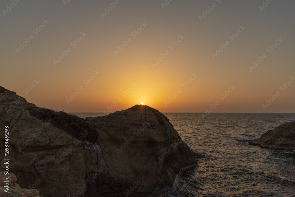 日本海加賀海岸夕焼け