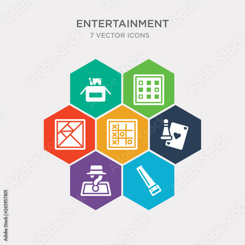 simple set of sawing, board games with roles, board games set, logic board games icons, contains such as icons tangram, memory game box and more. 64x64 pixel perfect. infographics vector