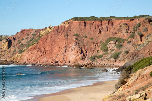 Fototapeta Naklejka Na Ścianę i Meble -  Amado Beach; Algarve; Portugal