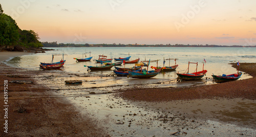 Thai village fishing boats park on the beach © tenglao