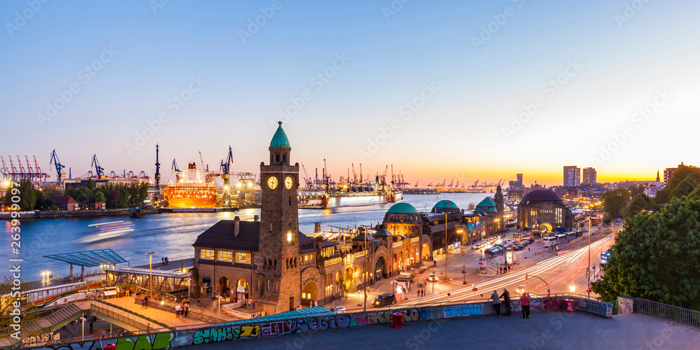 Germany, Hamburg, Port of Hamburg and Landungsbruecken at dusk Germany, Hamburg, Port of Hamburg and Landungsbruecken at dusk