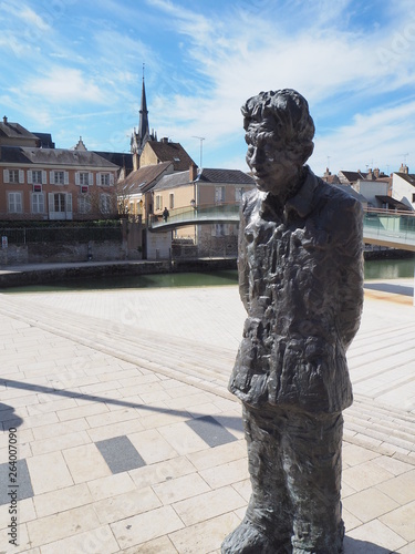 statue de Montargis