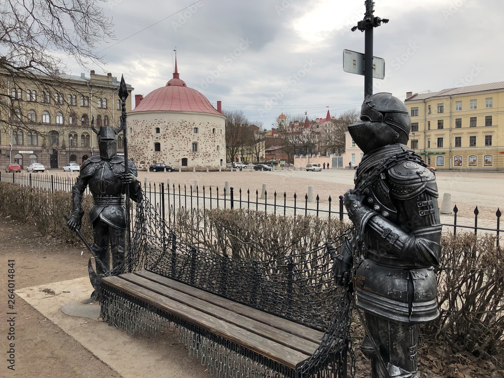 Fototapeta premium statue in the park