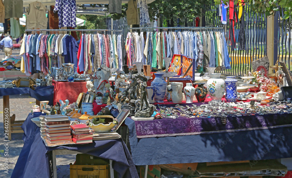 Φωτογραφία Flea Market Naples