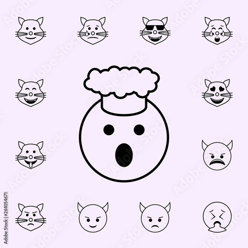 Cook icon. Emoji icons universal set for web and mobile