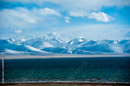 Wallpaper Mural Tanggula Mountains in Tibet, China Torontodigital.ca